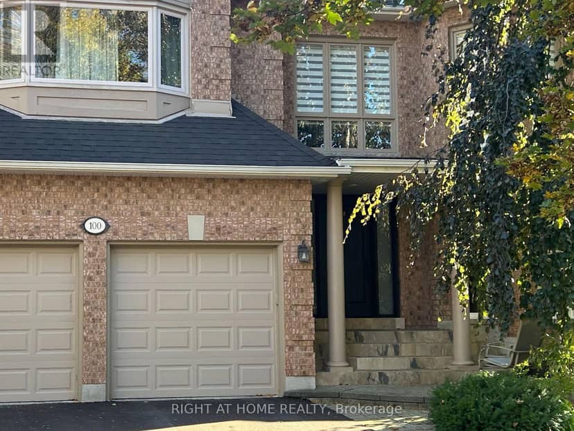 100 Carlyle Crescent, Aurora, photo 3