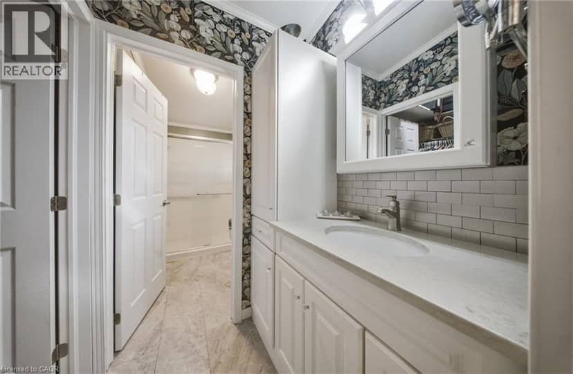 3033 TOWNLINE Road Unit# 222 — photo 11 of 26
