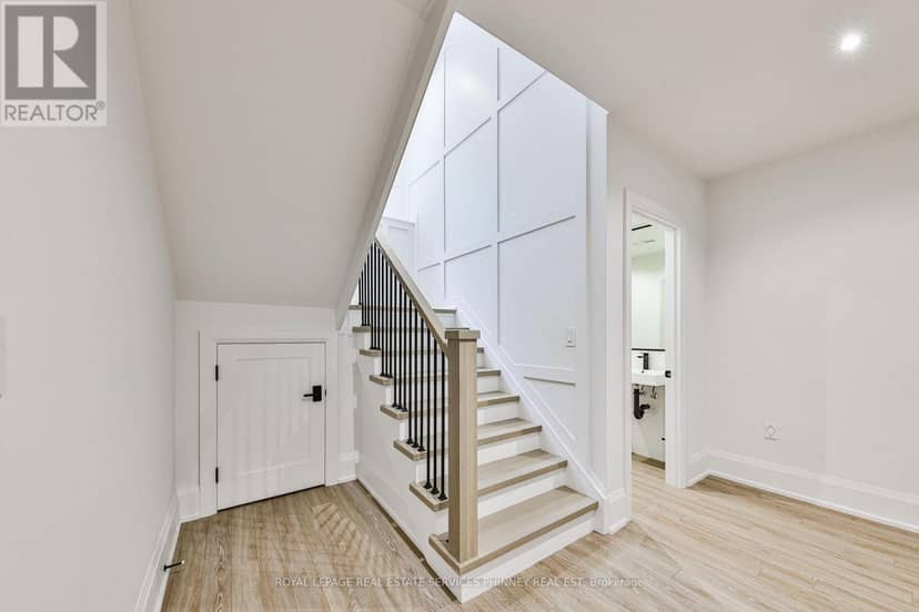 343 Douglas Avenue — photo 17 of 23