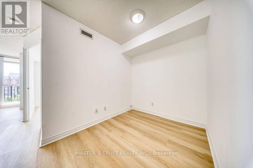 810 - 2365 Central Park Drive, Oakville, photo 8