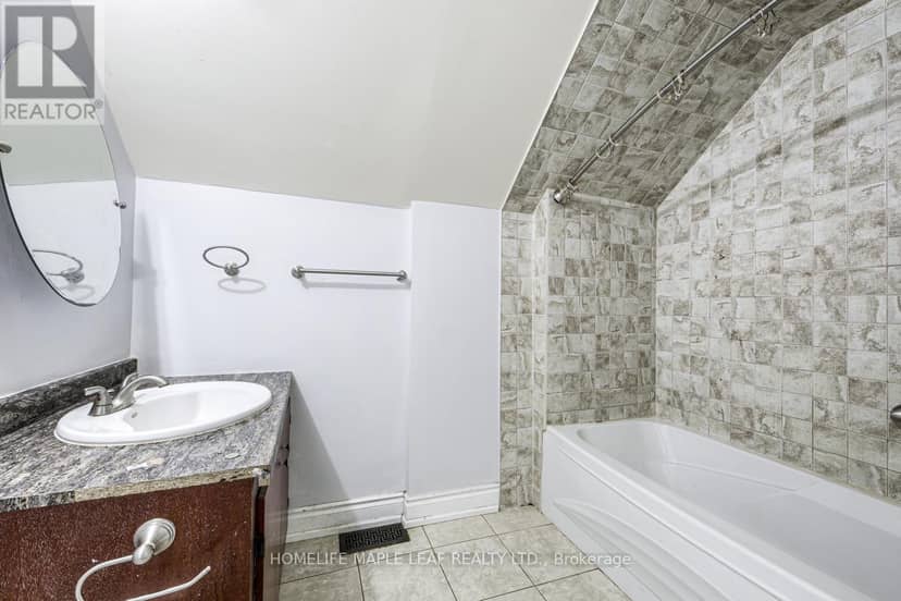 635551 Highway 10 — photo 18 of 40