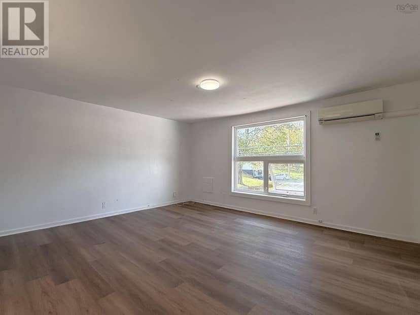 5257 Highway 10 — photo 4 of 30