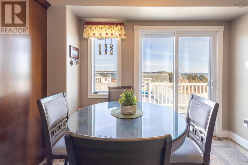 16 Seaview Lane — photo 4 of 26