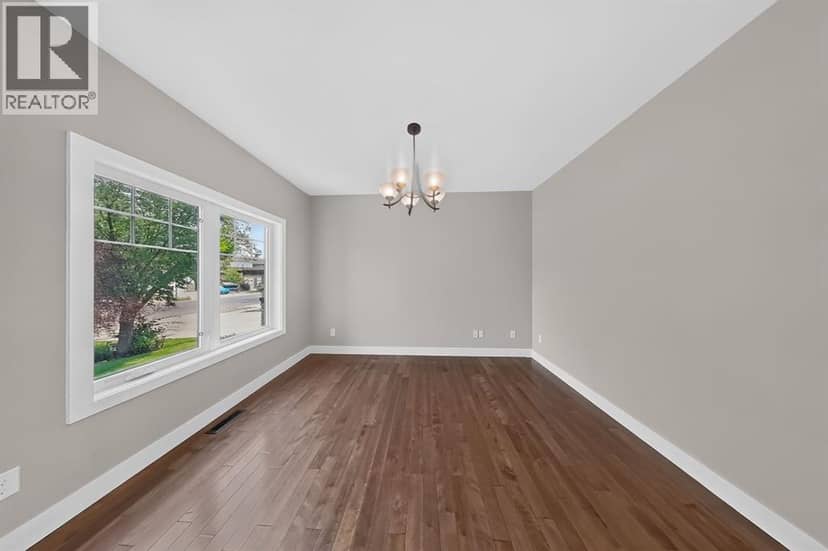 1596 Coalbanks Boulevard W, Lethbridge, photo 3