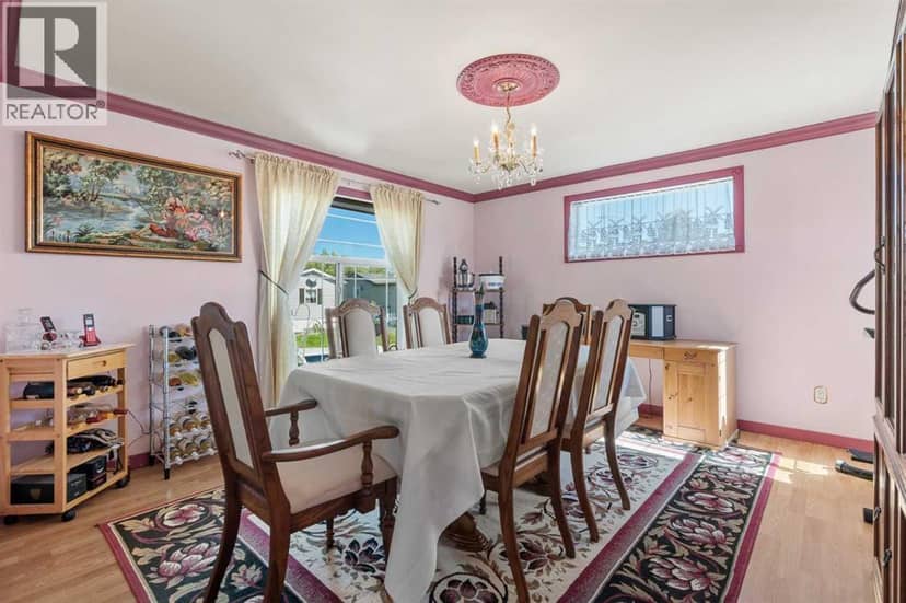 3 Westmount Drive — photo 10 of 29