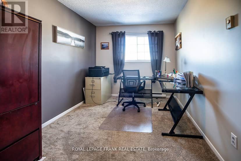 9 - 433 May Street — photo 17 of 28