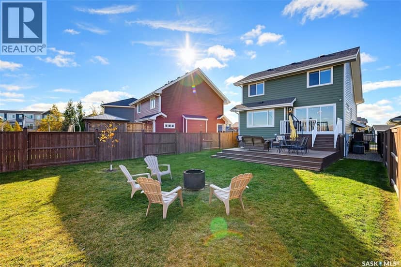 263 Eaton CRESCENT — photo 35 of 40