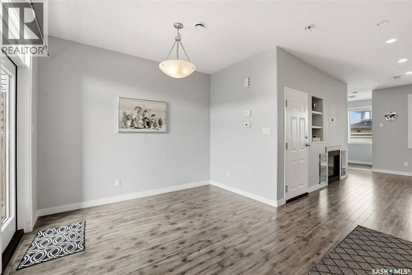 4129 Green Olive WAY E — photo 12 of 37