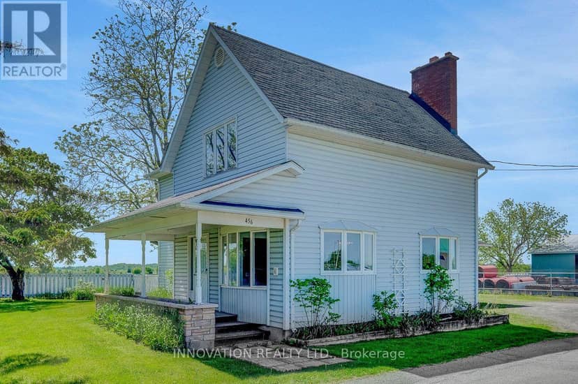 456 Gladstone Street, North Dundas, photo 2