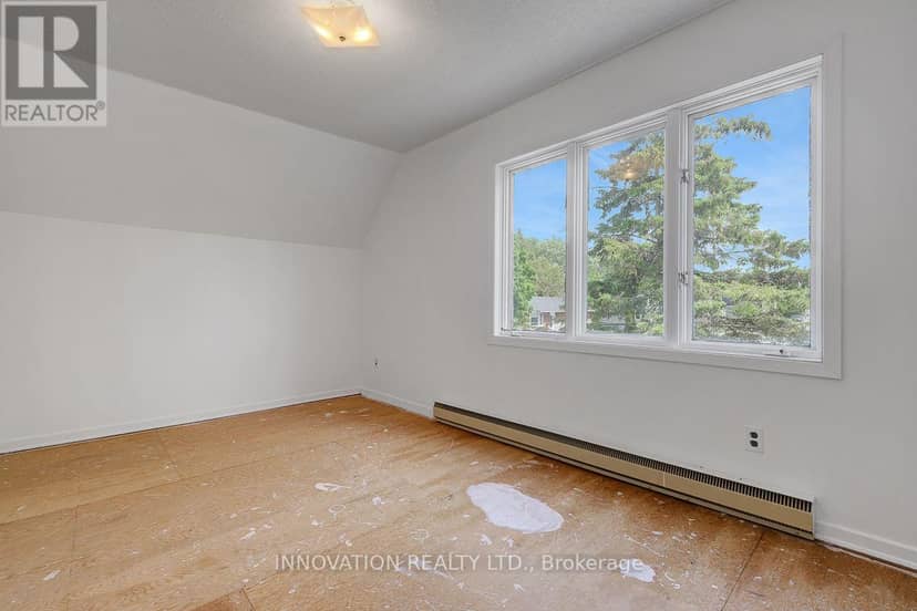 456 Gladstone Street — photo 30 of 40