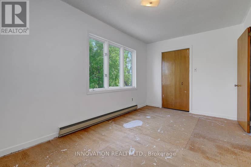 456 Gladstone Street — photo 32 of 40