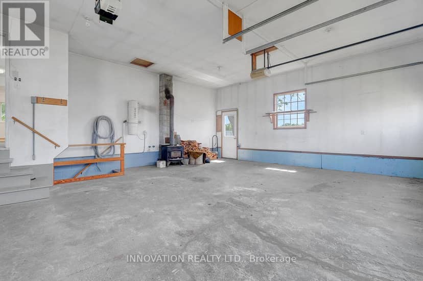 456 Gladstone Street — photo 40 of 40