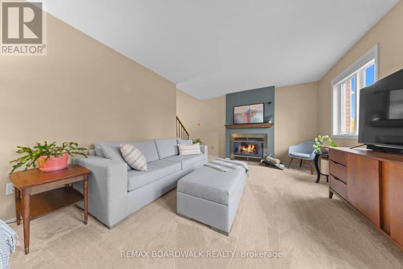 3 Moresby Drive — photo 21 of 40