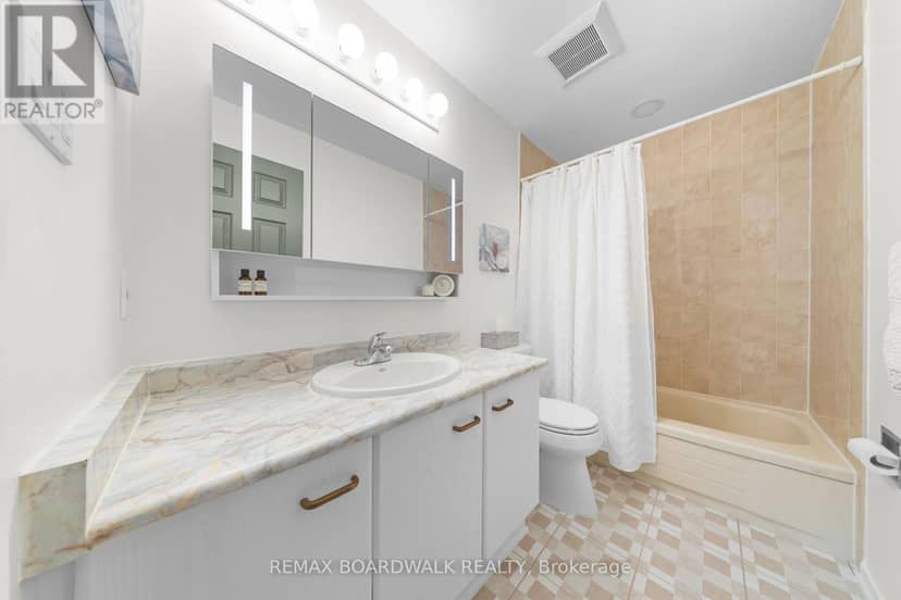 3 Moresby Drive — photo 29 of 40