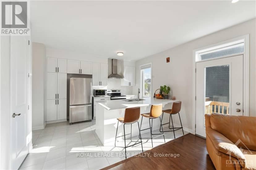 4118 Obsidian Street — photo 10 of 29