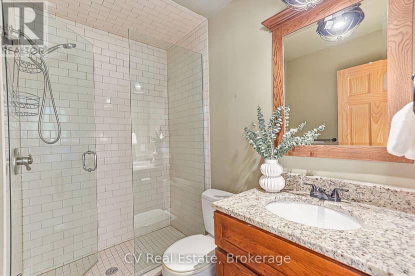 156 Chamonix Crescent — photo 38 of 40