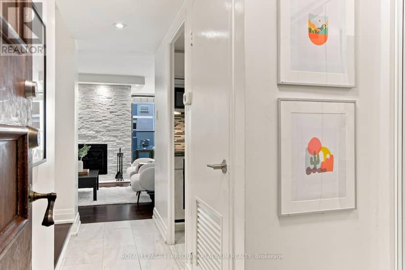 203 - 70 Montclair Avenue, Toronto, photo 4