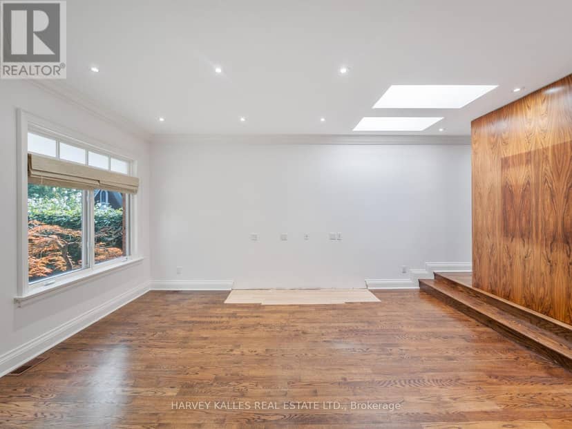 67 Warren Road, Toronto, photo 8