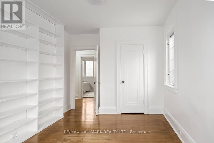 167 Welland Avenue — photo 16 of 31