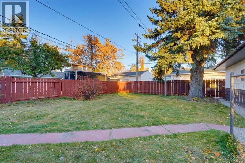 83 Ferncliff Crescent SE — photo 25 of 26