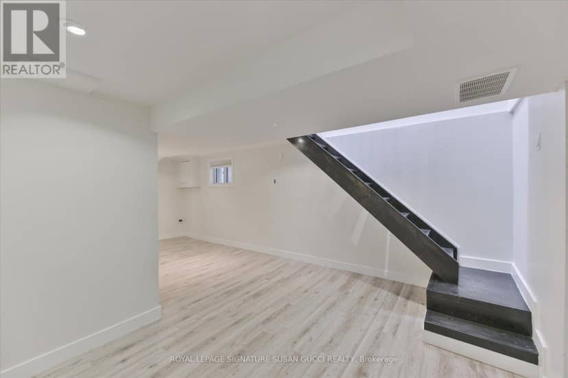 233 Cedarvale Avenue — photo 16 of 29