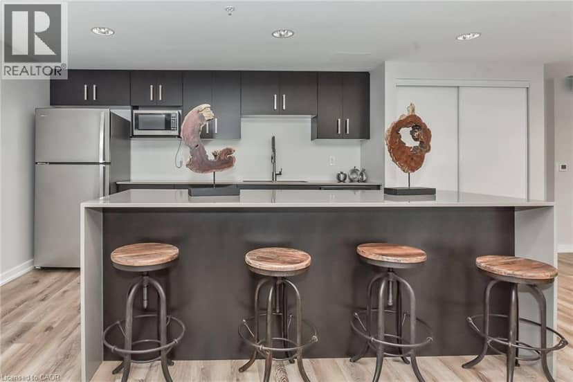 25 KAY Crescent Unit# 103 — photo 13 of 15