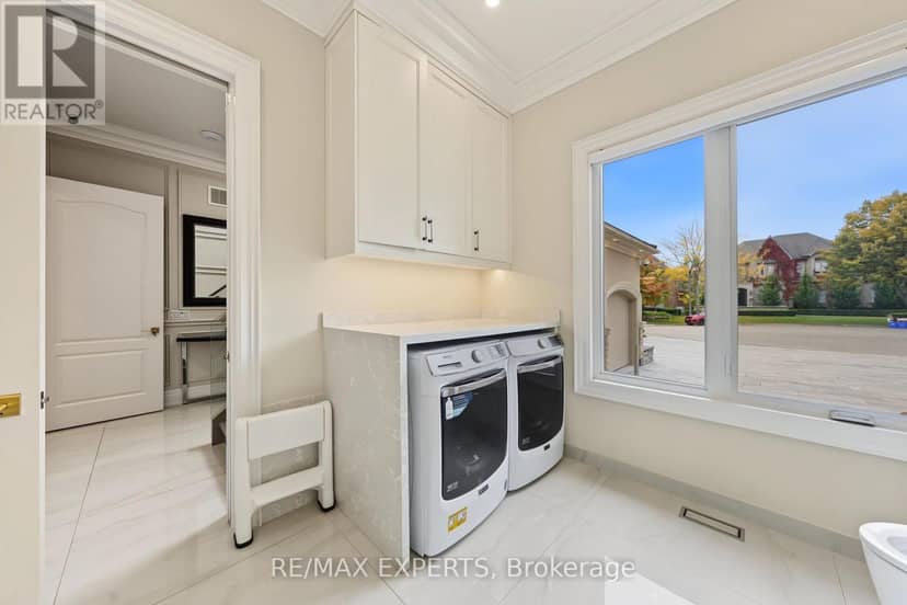 33 Highland Creek Court — photo 15 of 40