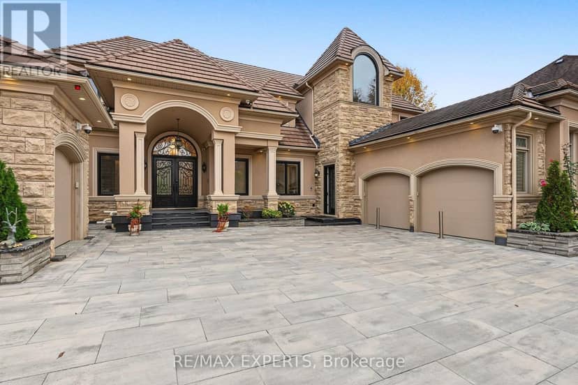 33 Highland Creek Court, Vaughan, photo 3
