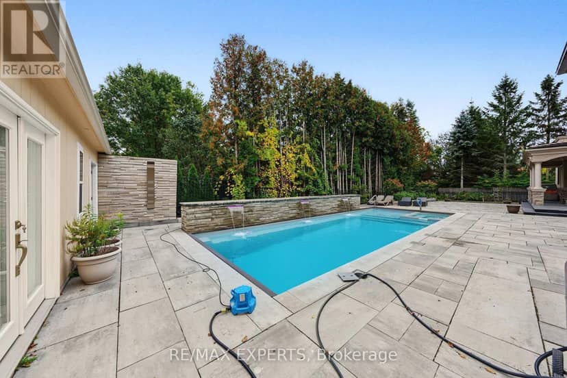 33 Highland Creek Court — photo 37 of 40