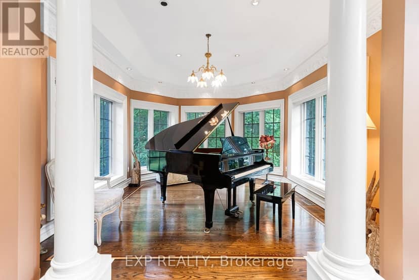 65 Offord Crescent — photo 6 of 40