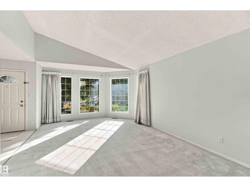 602 Forest LN NW — photo 9 of 40