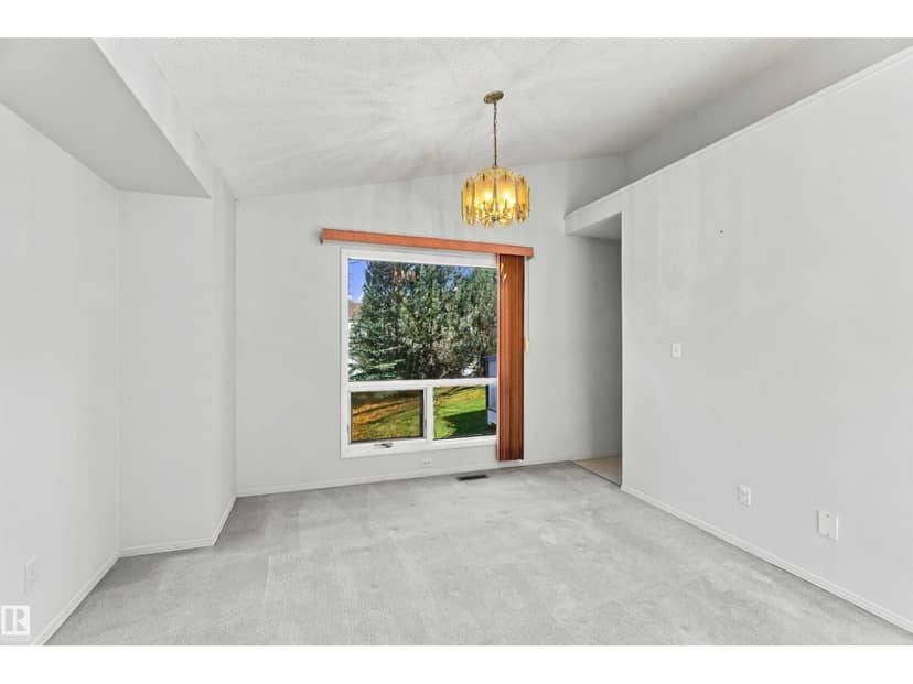 602 Forest LN NW — photo 10 of 40