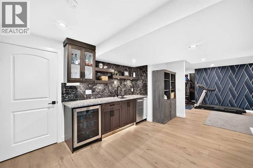 128 Ravenskirk Close SE — photo 40 of 40