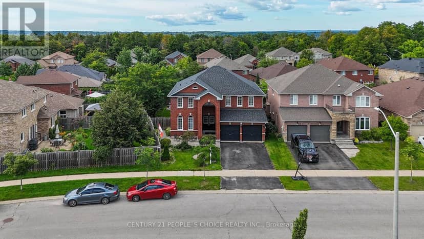 4 Imperial Crown Lane, Barrie, photo 2