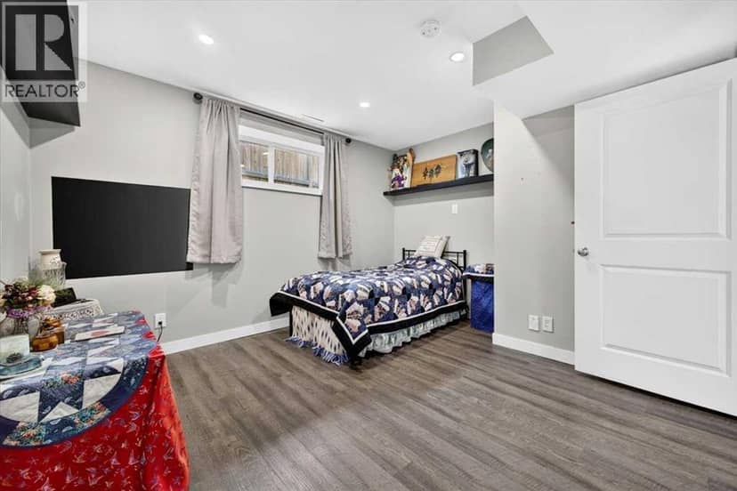 717 Ranch Crescent — photo 39 of 40