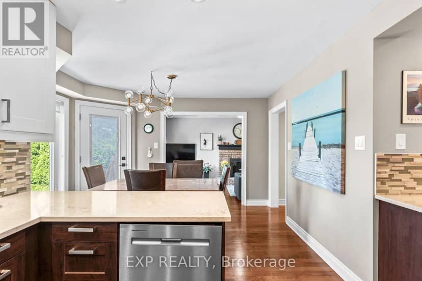 6192 Duford Drive — photo 13 of 40