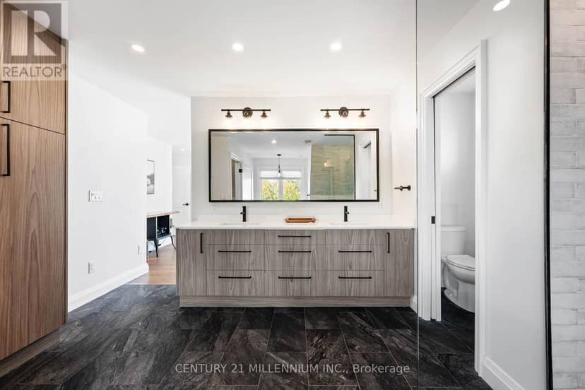 2 Amanda Street — photo 27 of 40