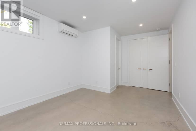 28 Martin Grove Road — photo 40 of 40