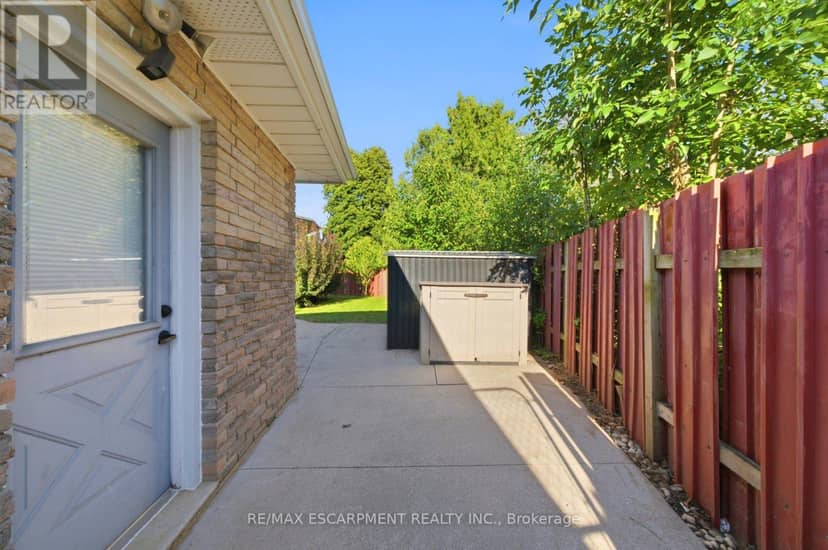16 Redwood Court — photo 33 of 40