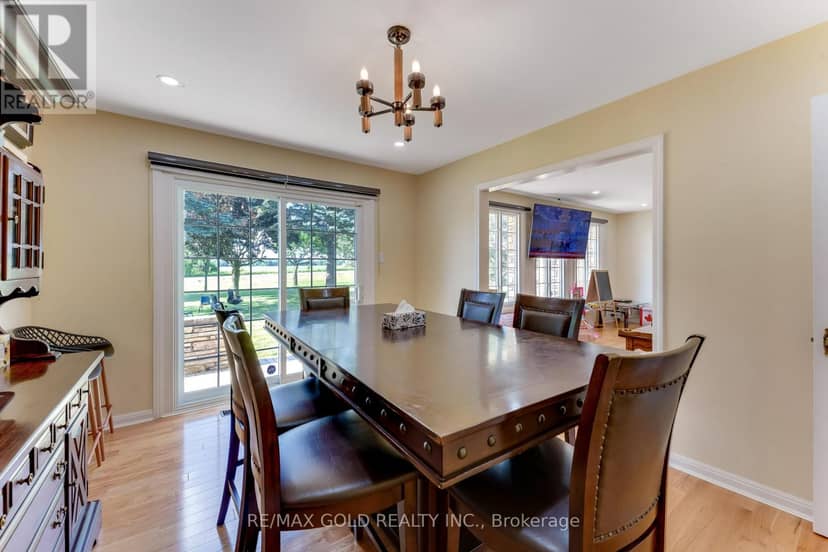 2047 Hamilton Road — photo 22 of 40