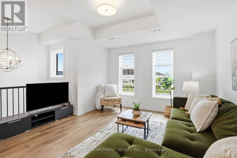 245 Burke Street, Hamilton, photo 5