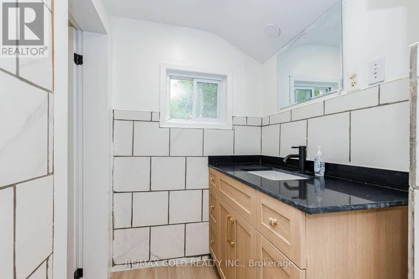 108 Norfolk Avenue — photo 30 of 40