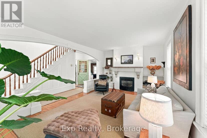 835 Brook Road N — photo 17 of 40