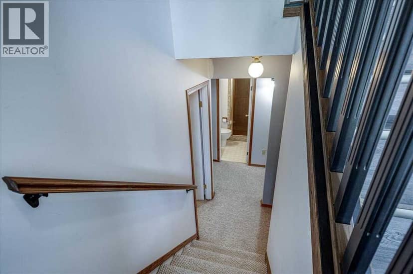43 Oak Street — photo 23 of 40