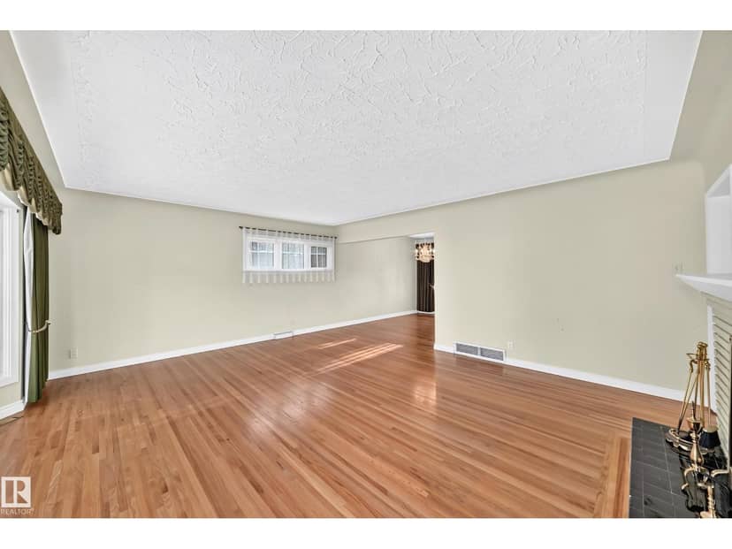 14423 96 AV NW — photo 17 of 40