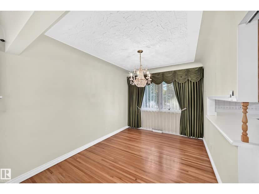 14423 96 AV NW — photo 9 of 40