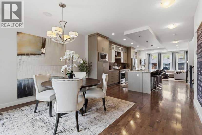 4407 17 Avenue NW, Calgary