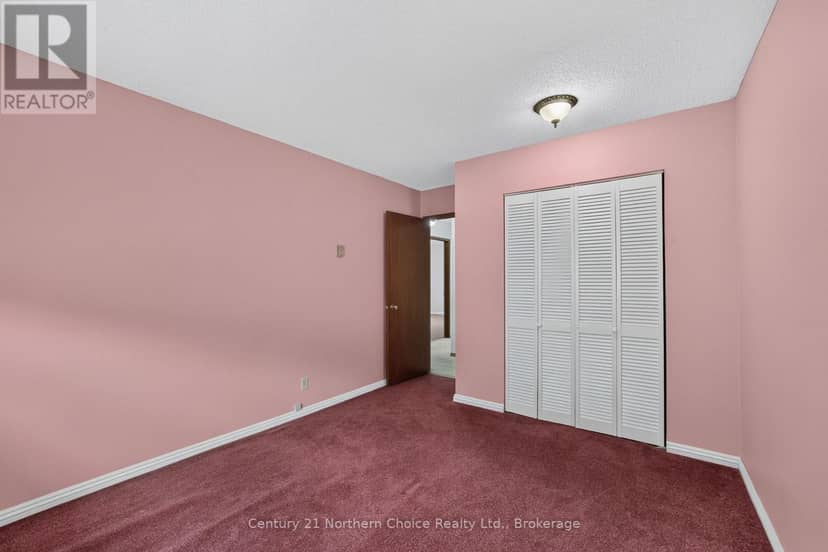 25 Cambrian Drive — photo 23 of 40