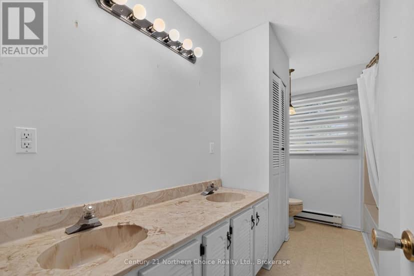 25 Cambrian Drive — photo 24 of 40