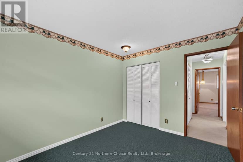 25 Cambrian Drive — photo 29 of 40